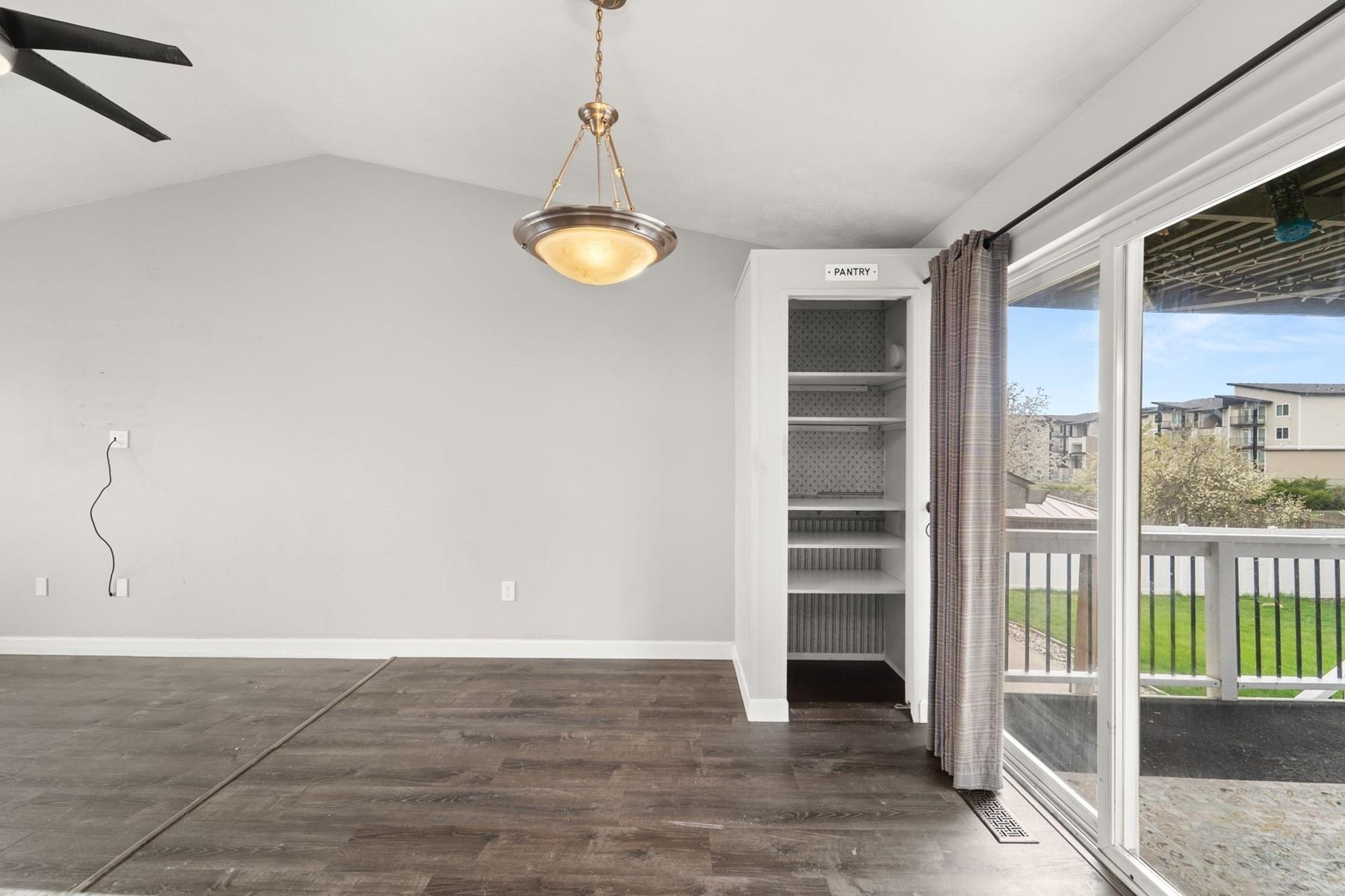 12823 North Pittsburg Street Spokane, WA 99208 - Photo 11 of 40