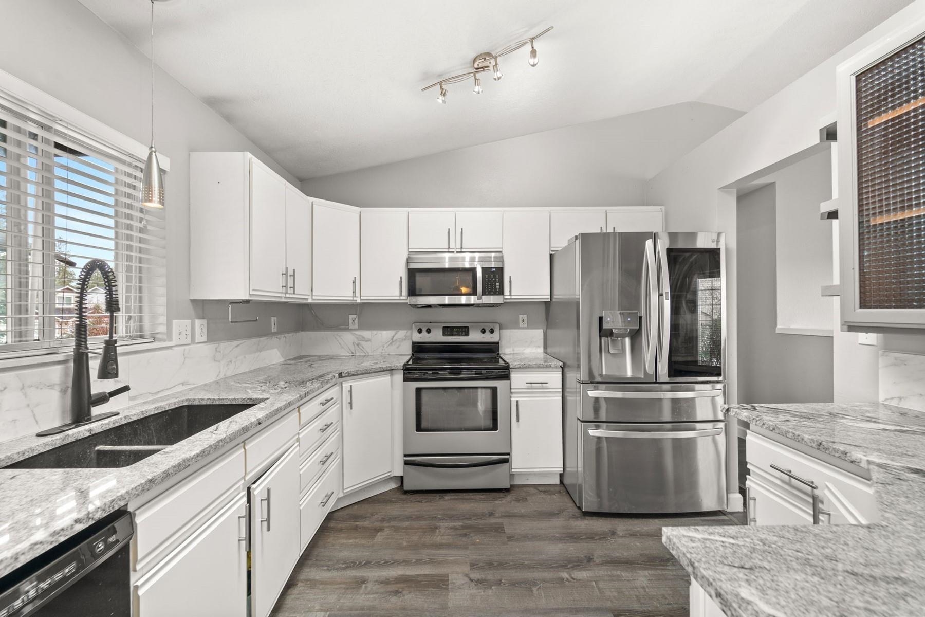 12823 North Pittsburg Street Spokane, WA 99208 - Photo 14 of 40