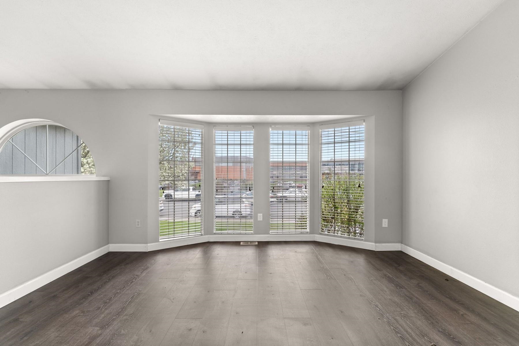 12823 North Pittsburg Street Spokane, WA 99208 - Photo 7 of 40