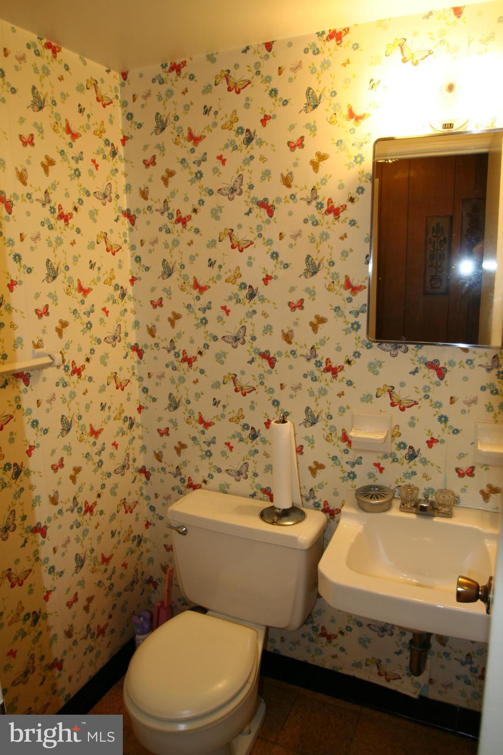 1916 Kimberly Road Silver Spring, MD 20903 - Photo 22 of 24 Bath