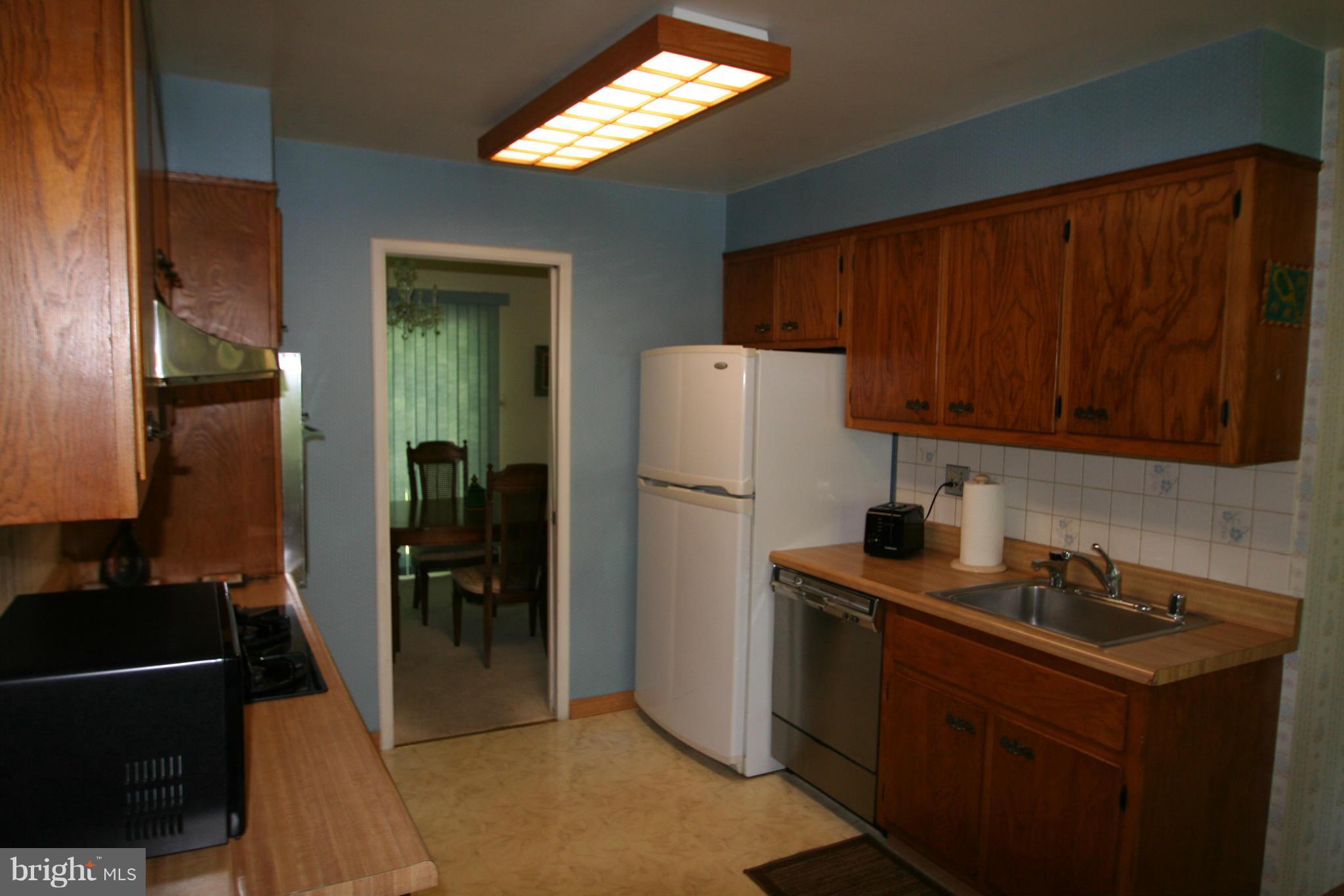 1916 Kimberly Road Silver Spring, MD 20903 - Photo 6 of 24 Kitchen