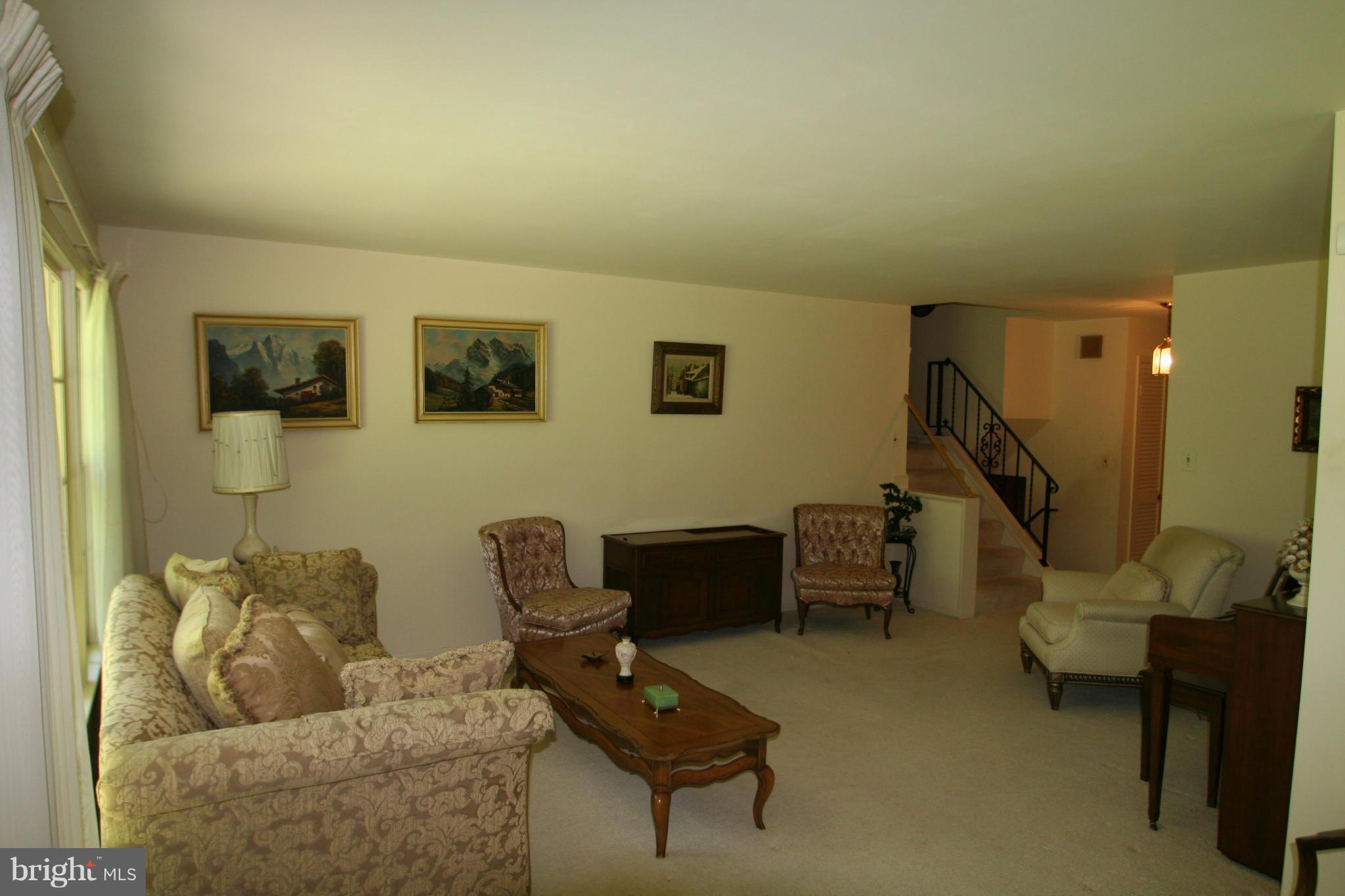 1916 Kimberly Road Silver Spring, MD 20903 - Photo 10 of 24 Living Room