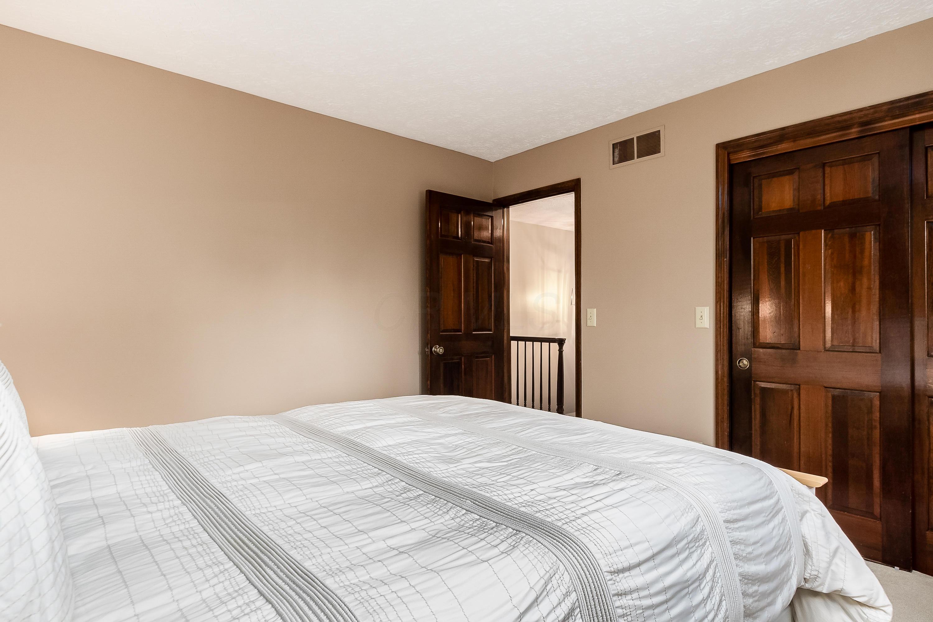 1098 Ravine Ridge Drive Columbus, OH 43085 - Photo 28 of 41 Gallery Image 28
