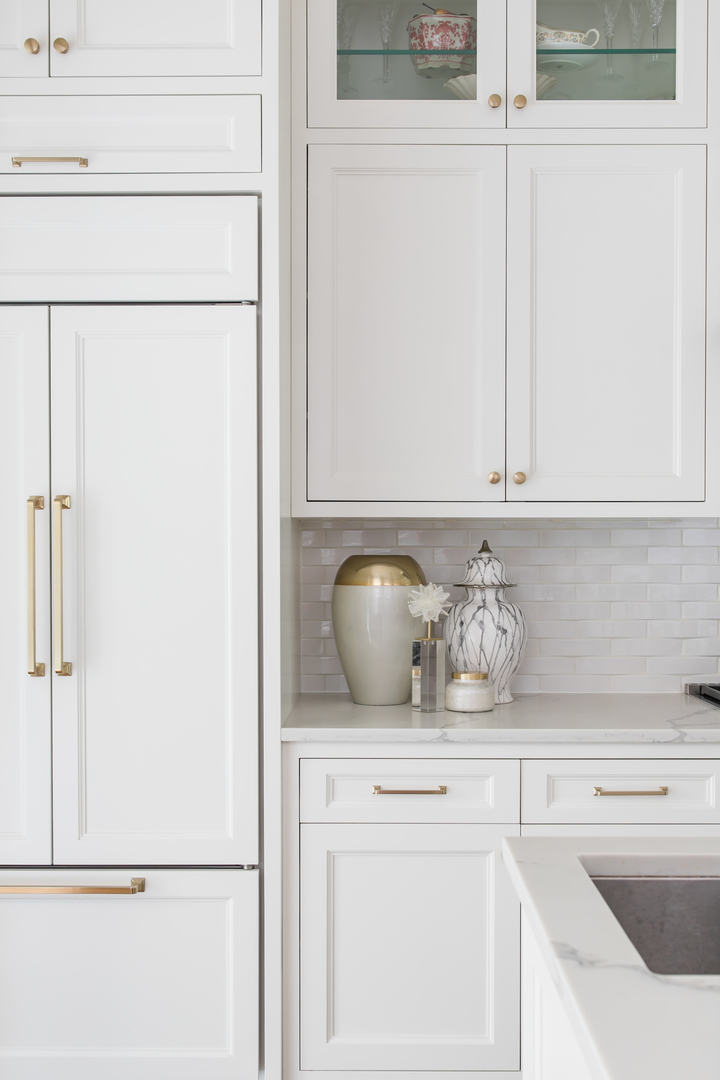 1304 North Ritchie Court Chicago, IL 60610 - Photo 20 of 39 a close view of closet