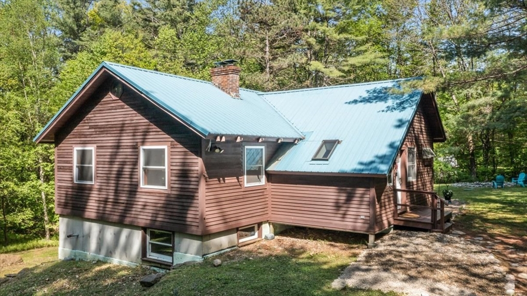 118 Leonard Road Shutesbury, MA 01072 - Photo 1 of 42 Gallery Image 1