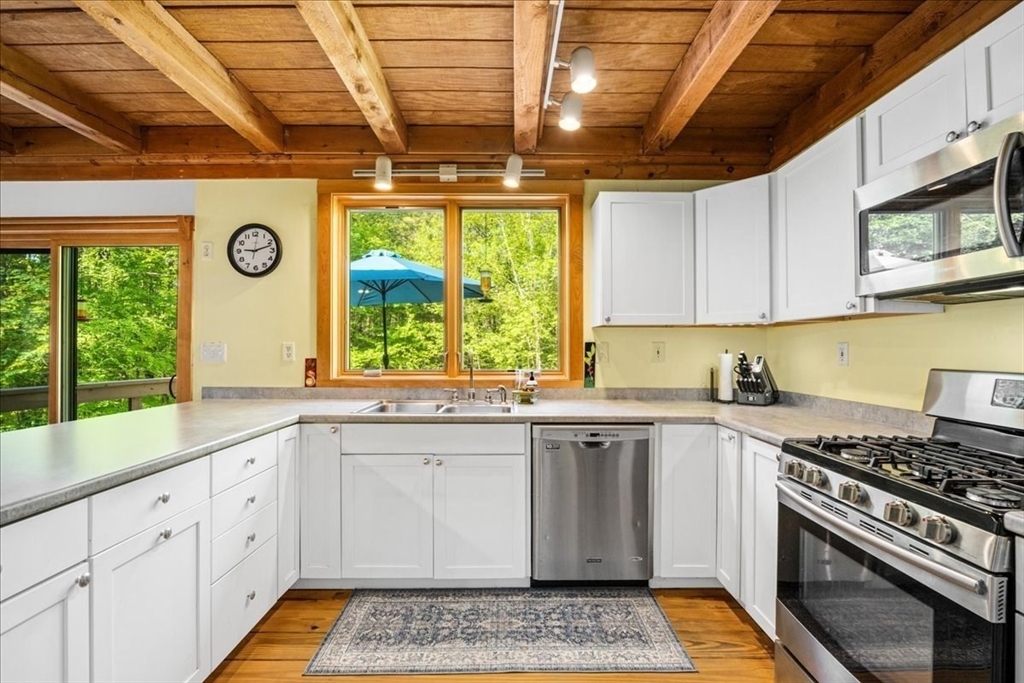 118 Leonard Road Shutesbury, MA 01072 - Photo 8 of 42 Gallery Image 8