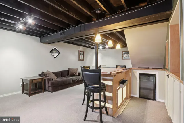 $825,000 | 207 Churchill Downs Court, Mount Laurel, NJ 08054