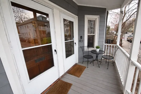 $3,400 | 45 Waterhouse Street, Unit 1, Somerville, MA 02144