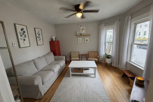$3,400 | 45 Waterhouse Street, Unit 1, Somerville, MA 02144