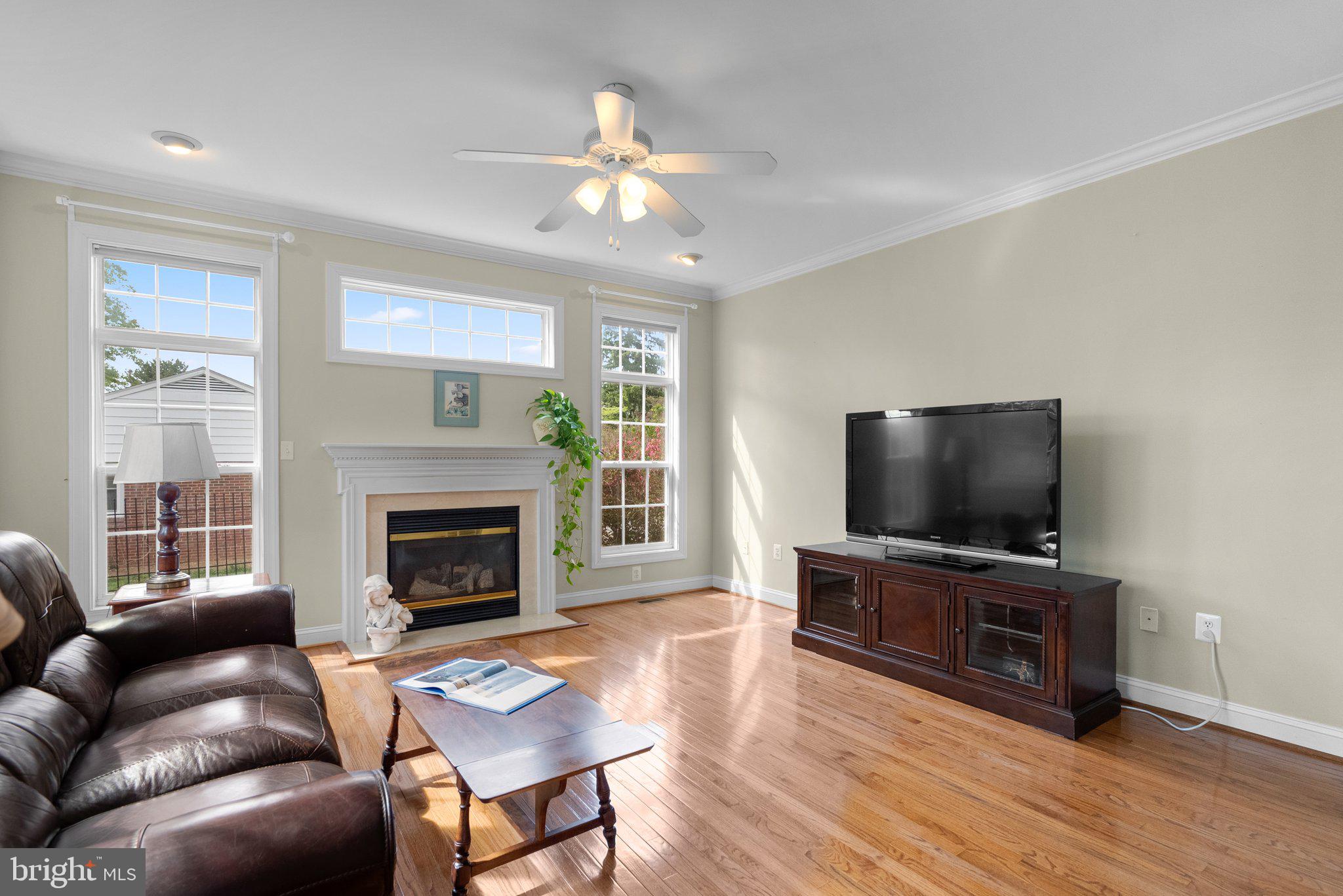 14304 Lewisdale Road Clarksburg, MD 20871 - Photo 13 of 30 Gallery Image 13