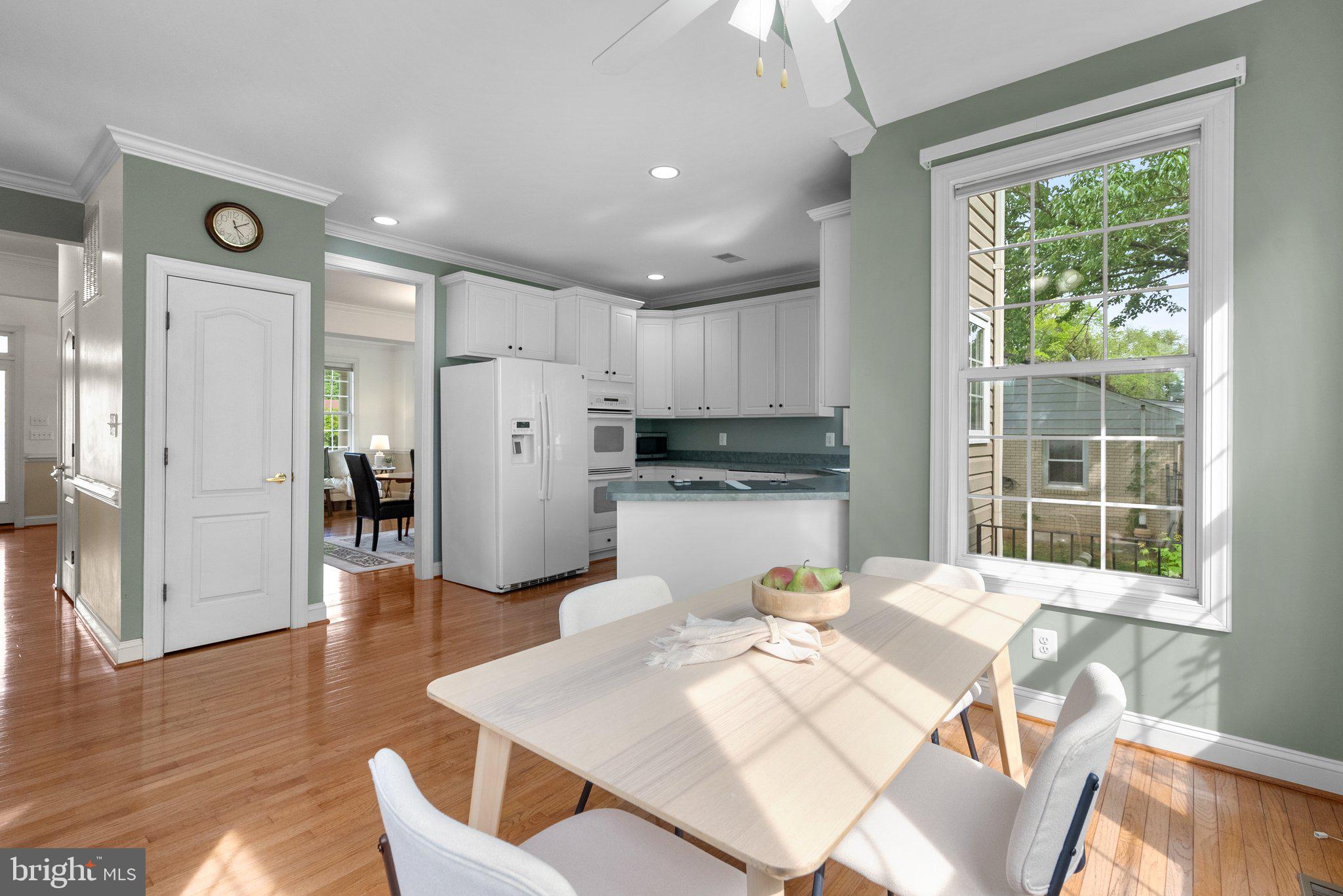 14304 Lewisdale Road Clarksburg, MD 20871 - Photo 2 of 30 Gallery Image 2