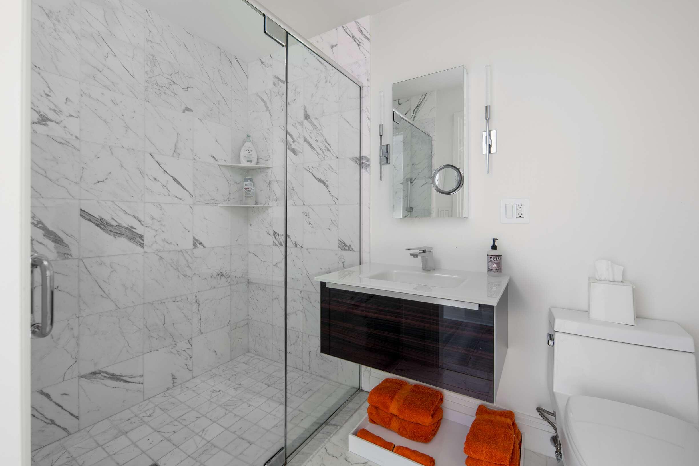 113 Bald Head Cliff Road Cape Neddick, ME 03902 - Photo 46 of 50 Bathroom