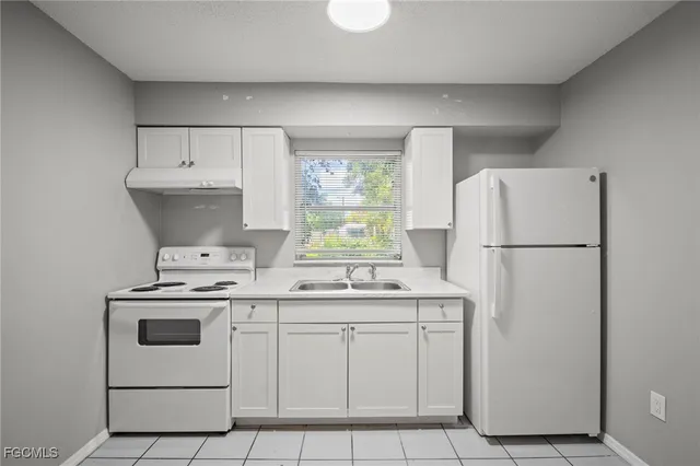 $1,050 | 75 Cypress Street, North Fort Myers, FL 33903