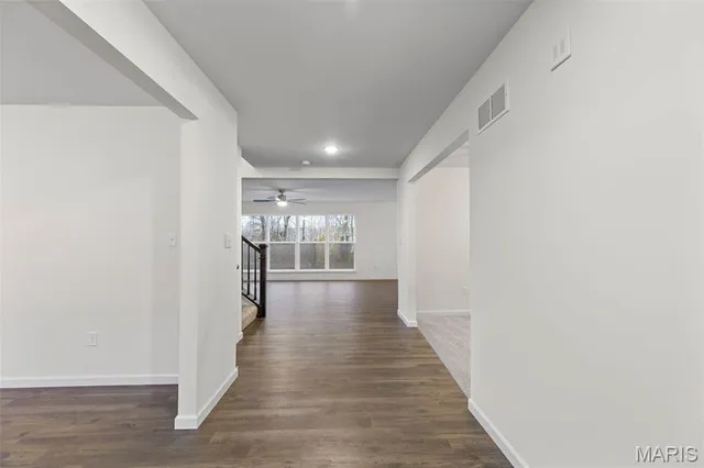 $482,402 | 545 Evening Primrose Drive, Wentzville, MO 63385