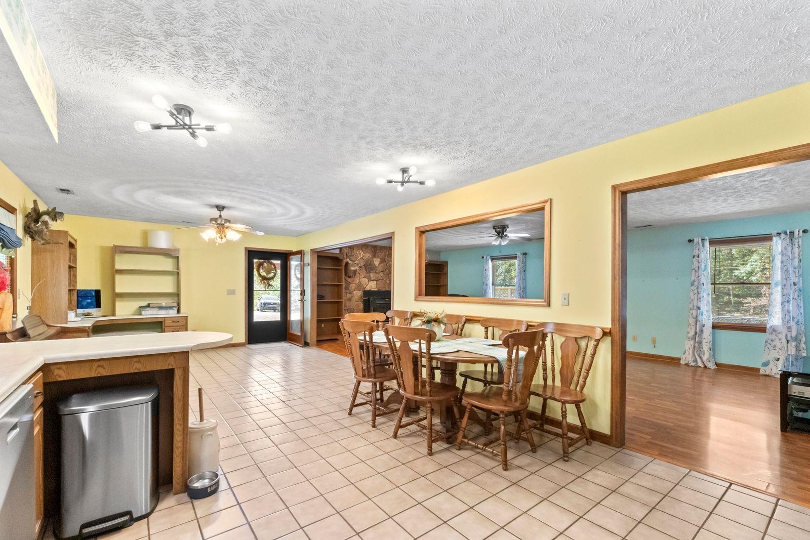 98 Isaac Park Road Louisa, KY 41230 - Photo 6 of 36