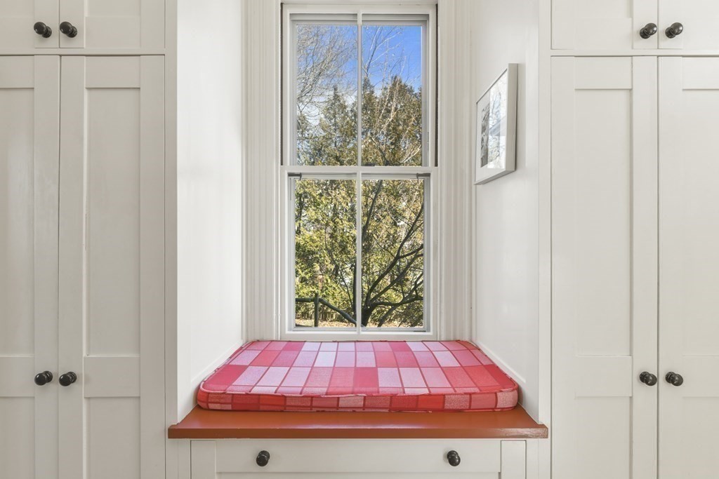 197 Morrison Avenue Somerville, MA 02144 - Photo 17 of 35