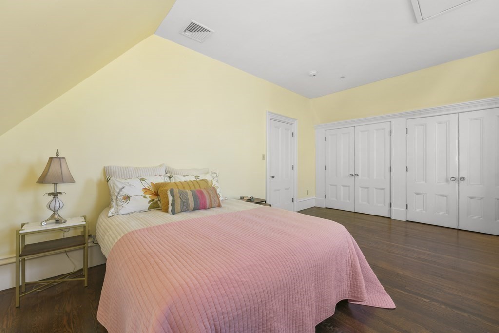 197 Morrison Avenue Somerville, MA 02144 - Photo 19 of 35