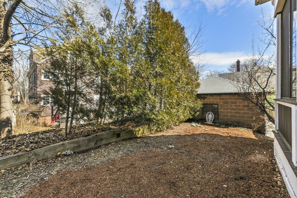 197 Morrison Avenue Somerville, MA 02144 - Photo 32 of 35