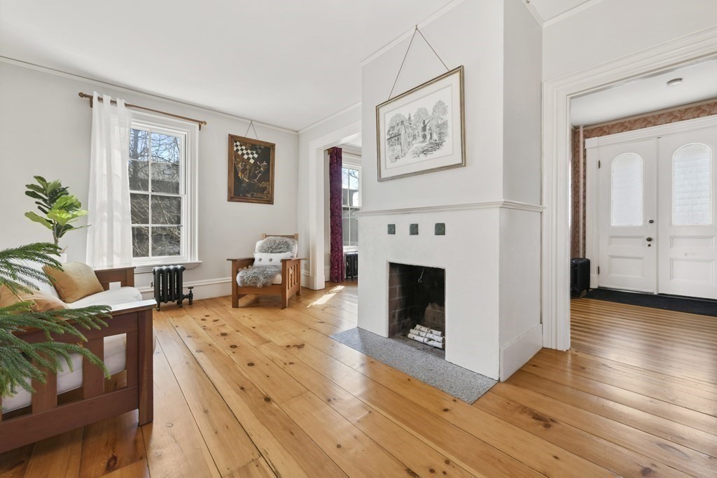 197 Morrison Avenue Somerville, MA 02144 - Photo 7 of 35