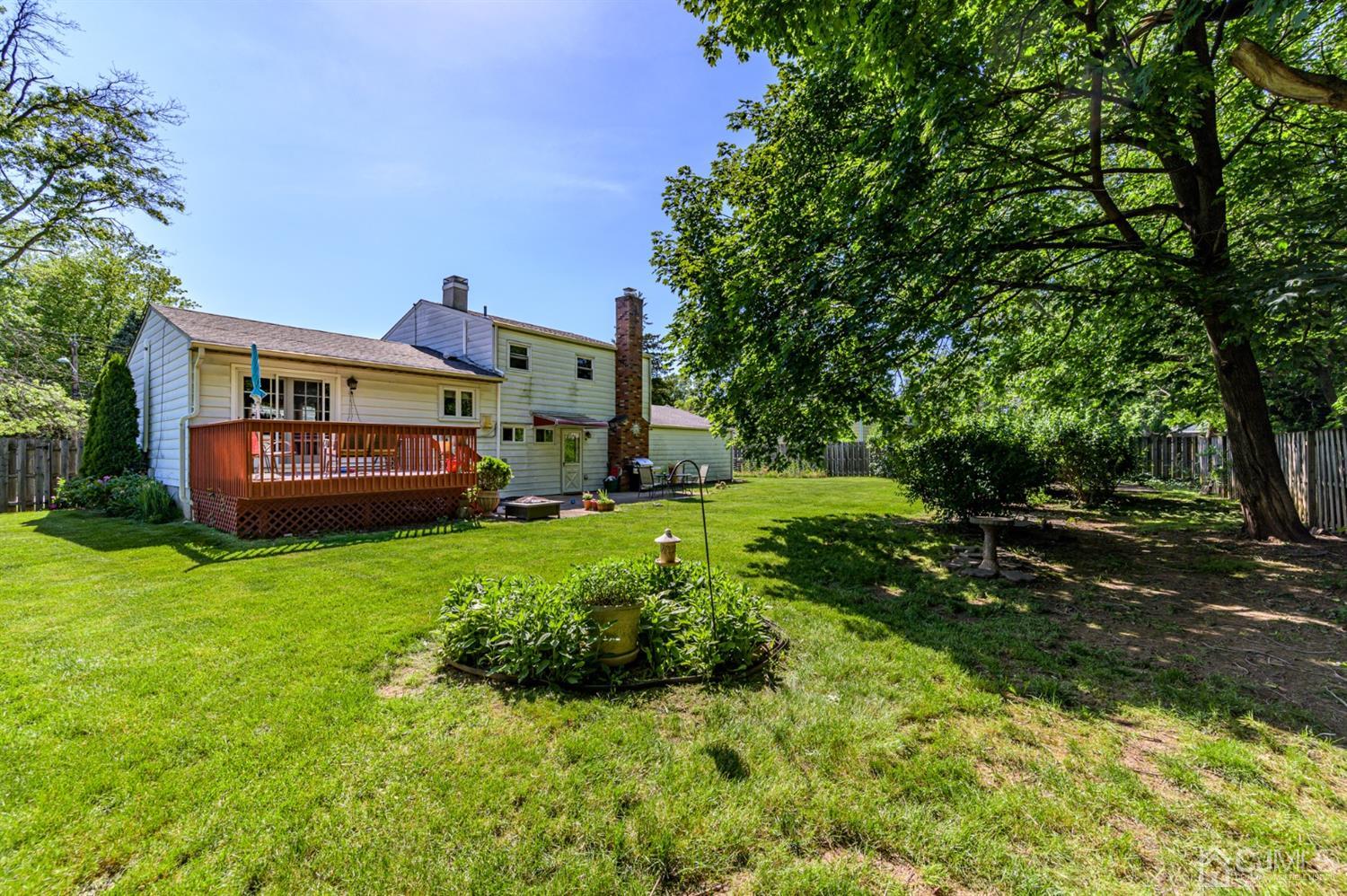 1437 Seneca Road North Brunswick, NJ 08902 - Photo 33 of 36 Gallery Image 33