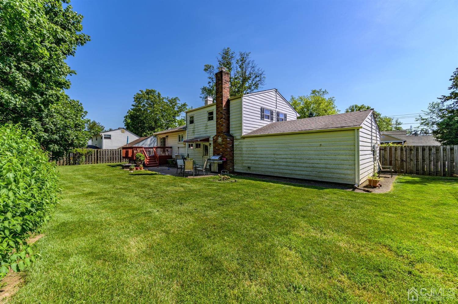 1437 Seneca Road North Brunswick, NJ 08902 - Photo 34 of 36 Gallery Image 34