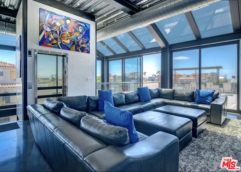 5115 Vía Donte Marina del Rey, CA 90292 - Photo 18 of 40