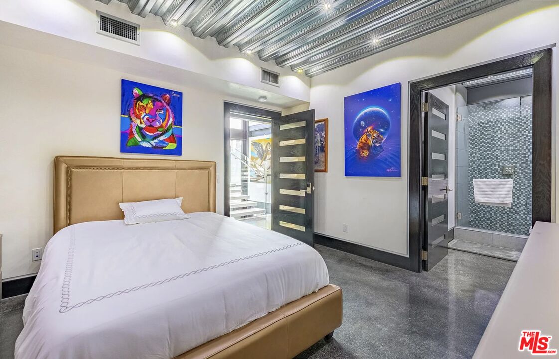 5115 Vía Donte Marina del Rey, CA 90292 - Photo 28 of 35