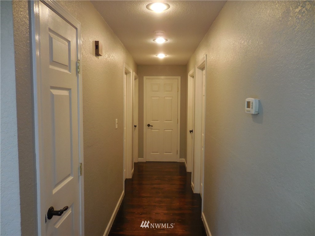 1310 Lidstrom Road East Port Orchard, WA 98366 - Photo 11 of 37 Gallery Image 11