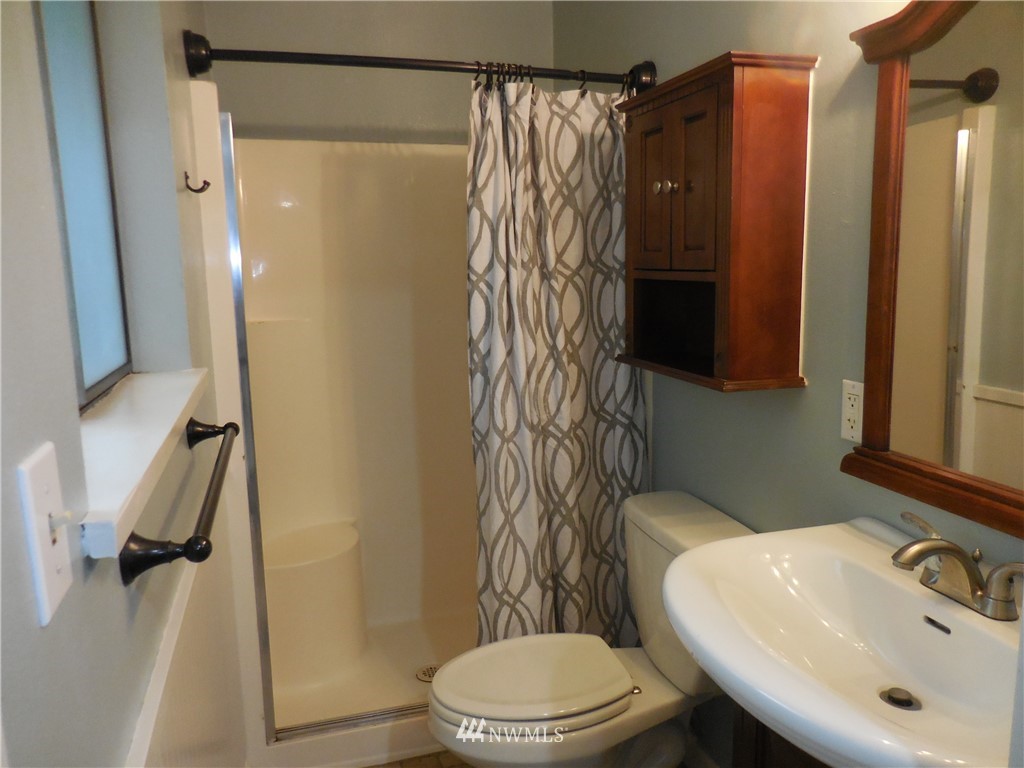 1310 Lidstrom Road East Port Orchard, WA 98366 - Photo 15 of 37 Gallery Image 15