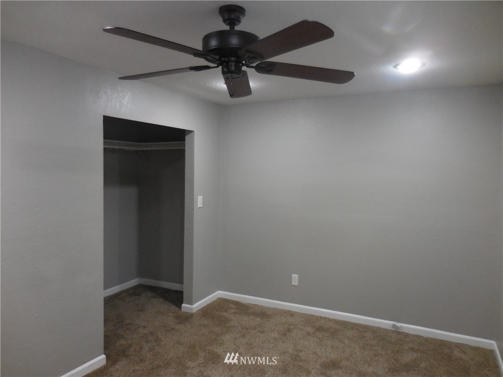 1310 Lidstrom Road East Port Orchard, WA 98366 - Photo 16 of 37 Gallery Image 16