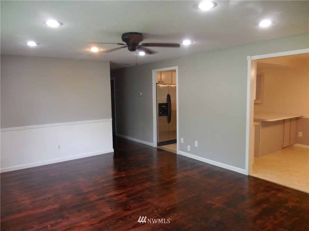 1310 Lidstrom Road East Port Orchard, WA 98366 - Photo 5 of 37 Gallery Image 5
