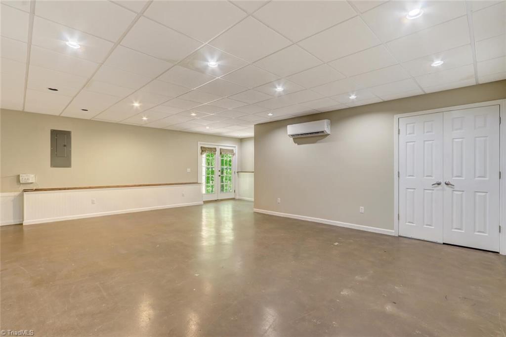 7502 Bartonshire Court Oak Ridge, NC 27310 - Photo 23 of 33 Gallery Image 23