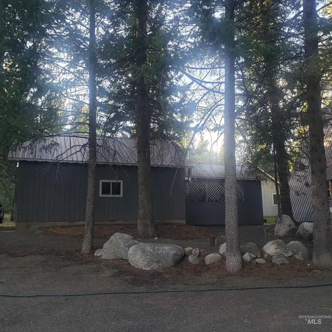 $749,990 | 1098 Crescent Rim Drive, McCall, ID 83638