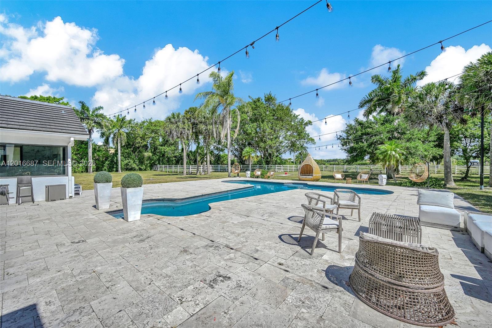 17795 Southwest 158th Street Miami, FL 33187 - Photo 42 of 105