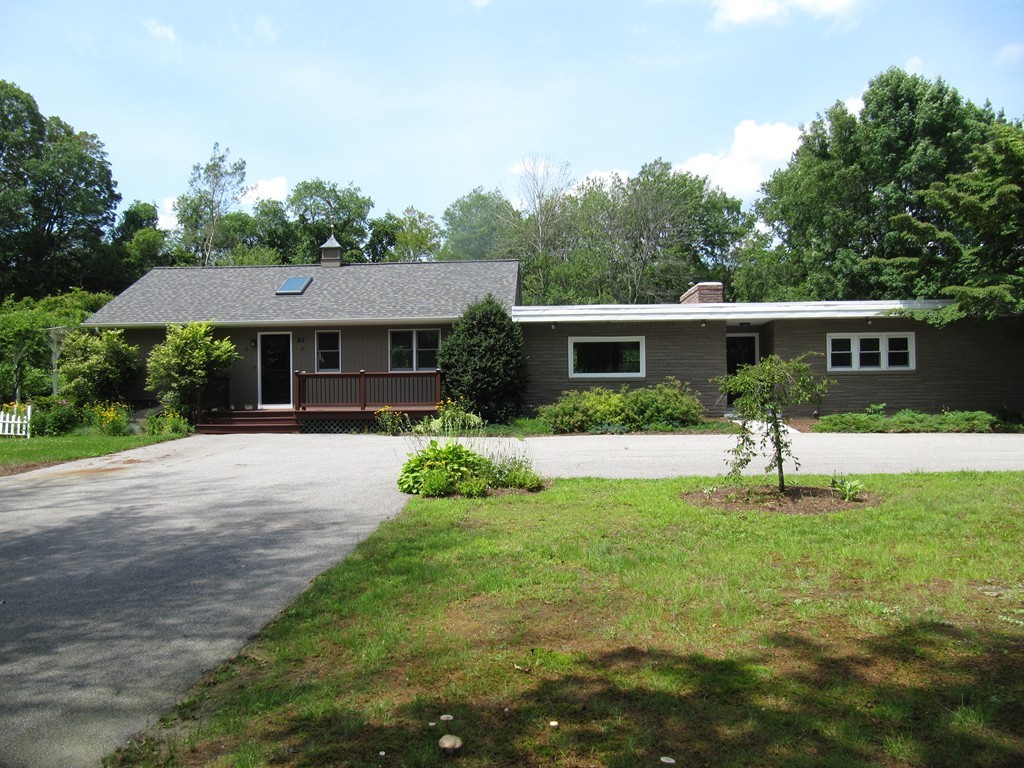 82 Central Turnpike Sutton, MA 01590 - Photo 3 of 30