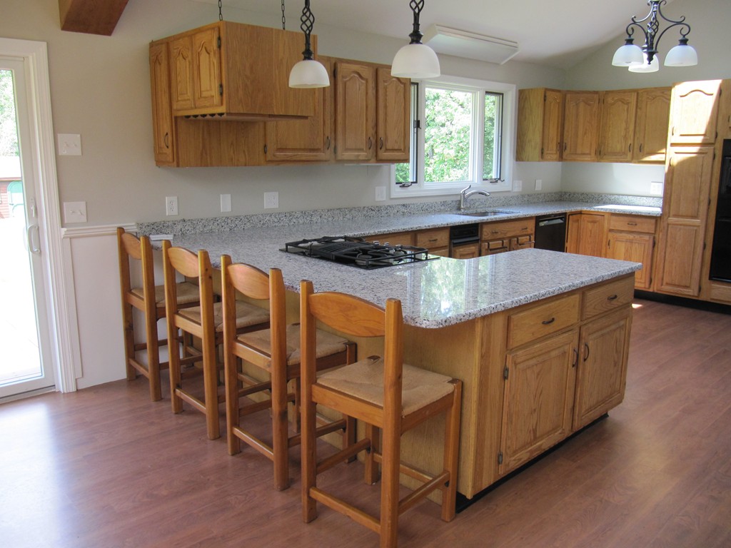 82 Central Turnpike Sutton, MA 01590 - Photo 9 of 30