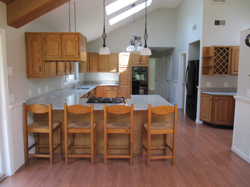 82 Central Turnpike Sutton, MA 01590 - Photo 10 of 30