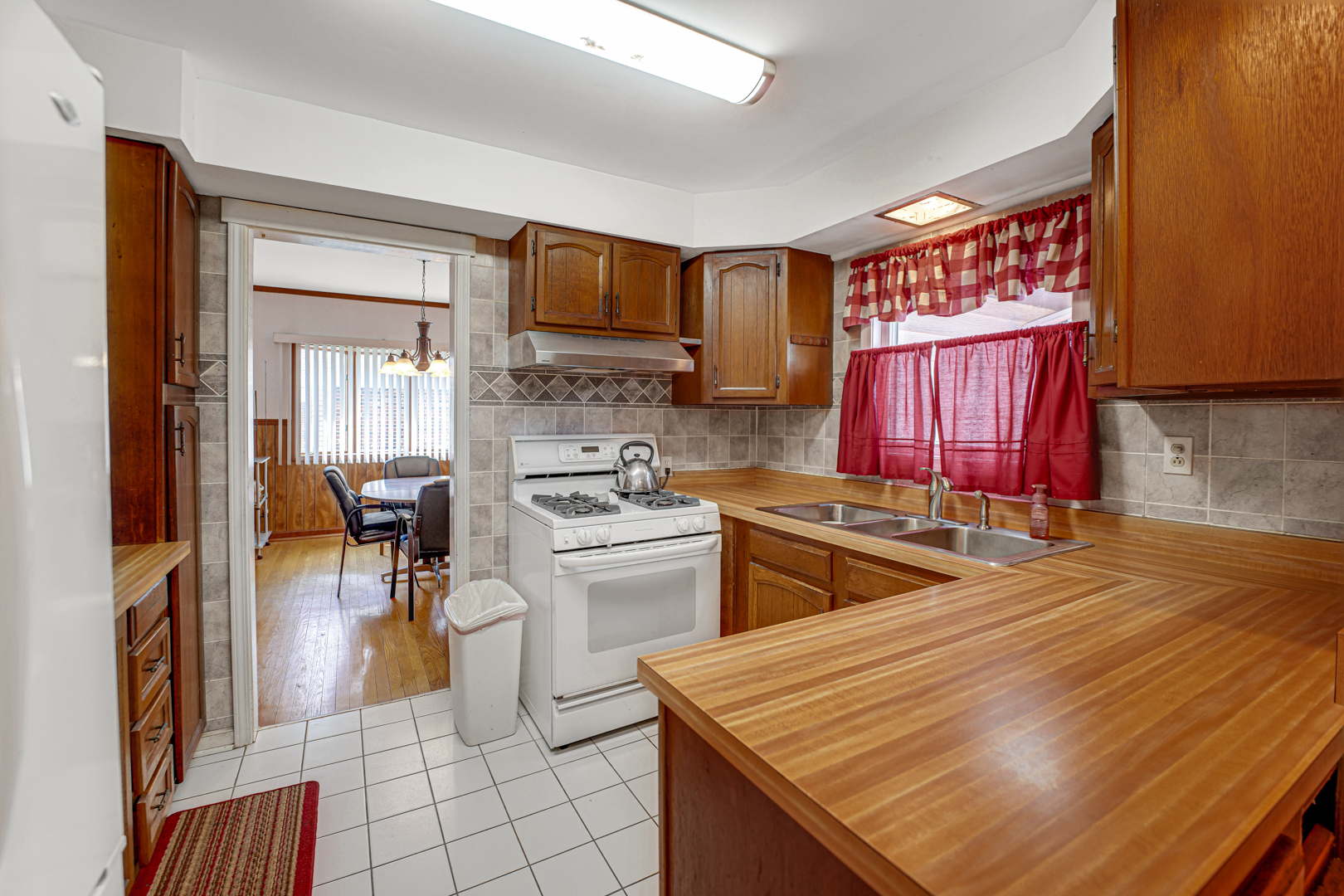 3704 South State Street Crete, IL 60417 - Photo 10 of 28 Gallery Image 10