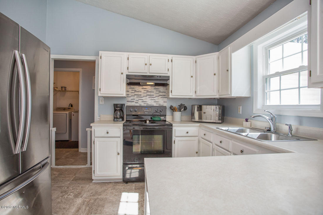 809 Cathay Road Wilmington, NC 28412 - Photo 12 of 45 J-25