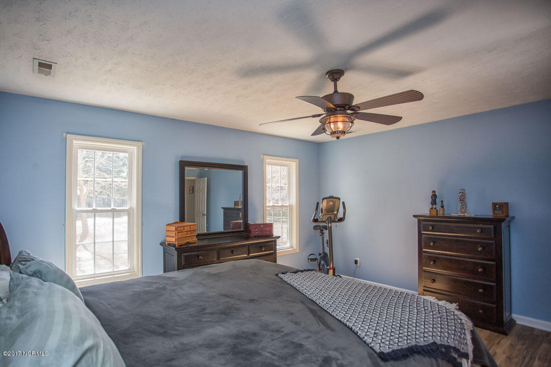 809 Cathay Road Wilmington, NC 28412 - Photo 27 of 45 J-20