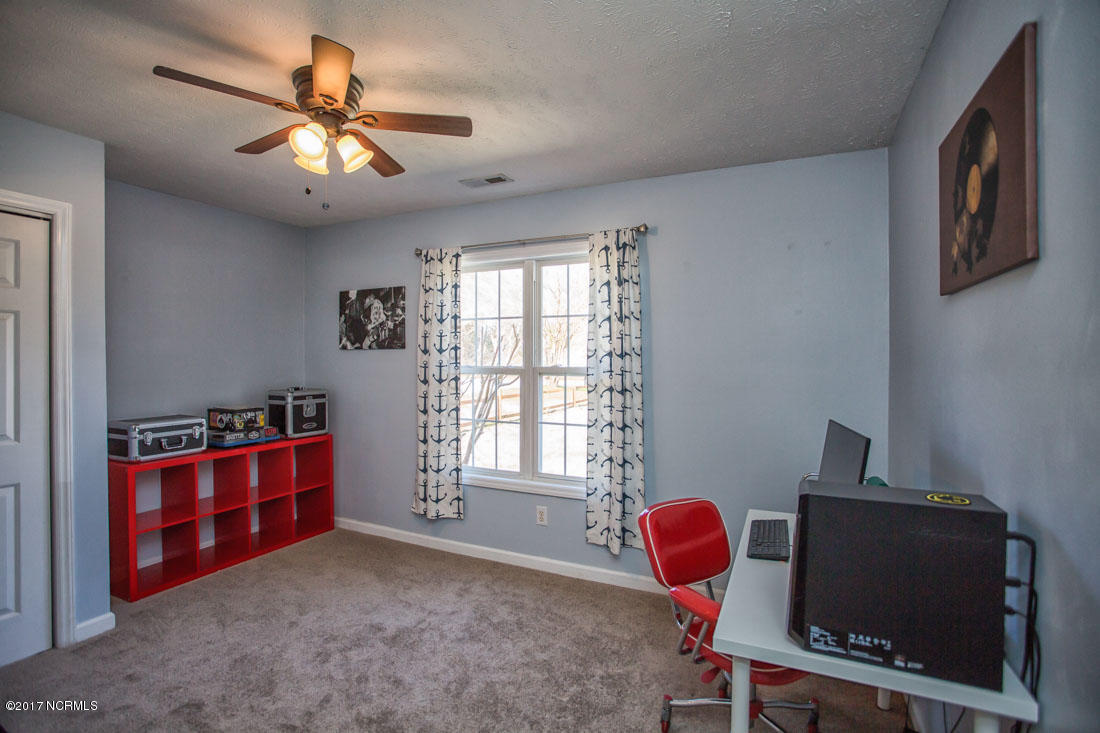 809 Cathay Road Wilmington, NC 28412 - Photo 33 of 45 J-45