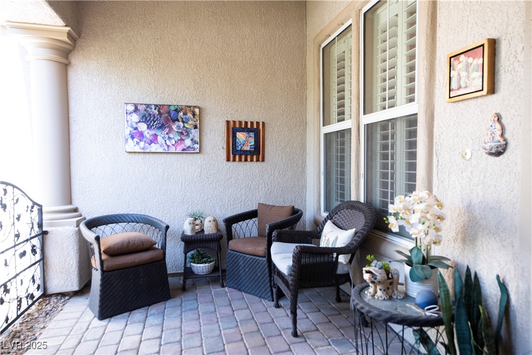 4390 Angelo Rosa Street Las Vegas, NV 89135 - Photo 3 of 27