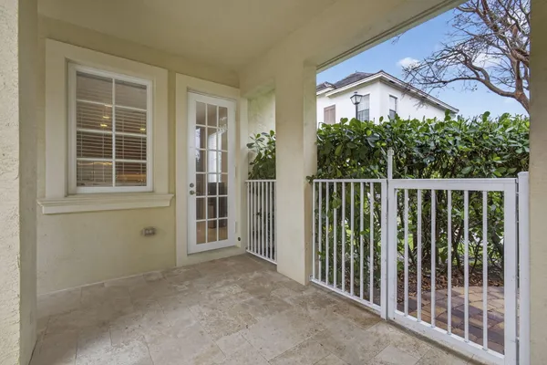 $1,195,000 | 148 Glencullen Circle, Jupiter, FL 33458