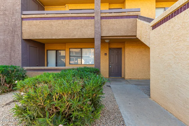 $189,000 | 3601 West Tierra Buena Lane, Unit 168, Phoenix, AZ 85053