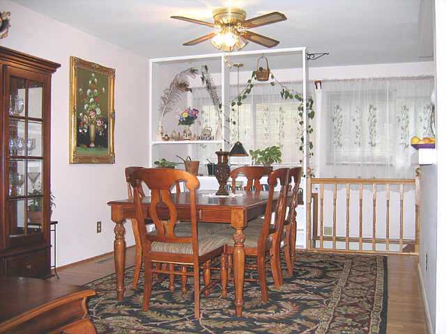 1007 McNaughten Road Columbus, OH 43213 - Photo 4 of 10 Gallery Image 4