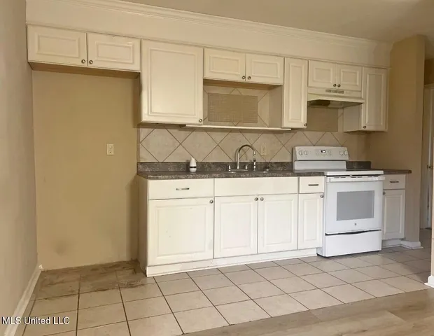 $42,000 | 706 Maurice Avenue, Vicksburg, MS 39183