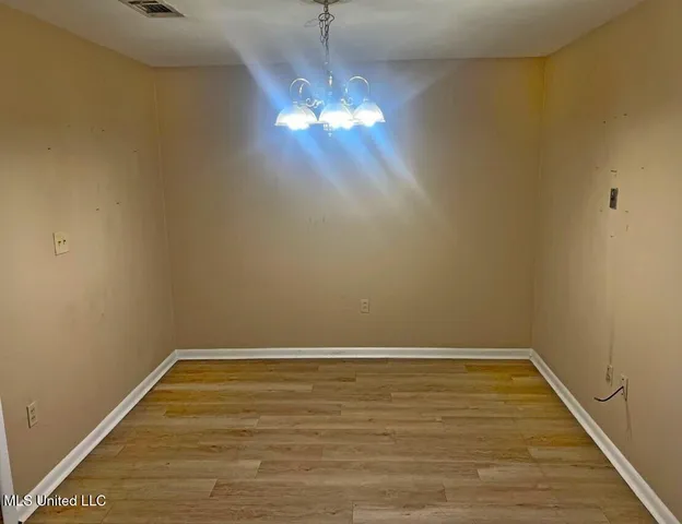 $42,000 | 706 Maurice Avenue, Vicksburg, MS 39183