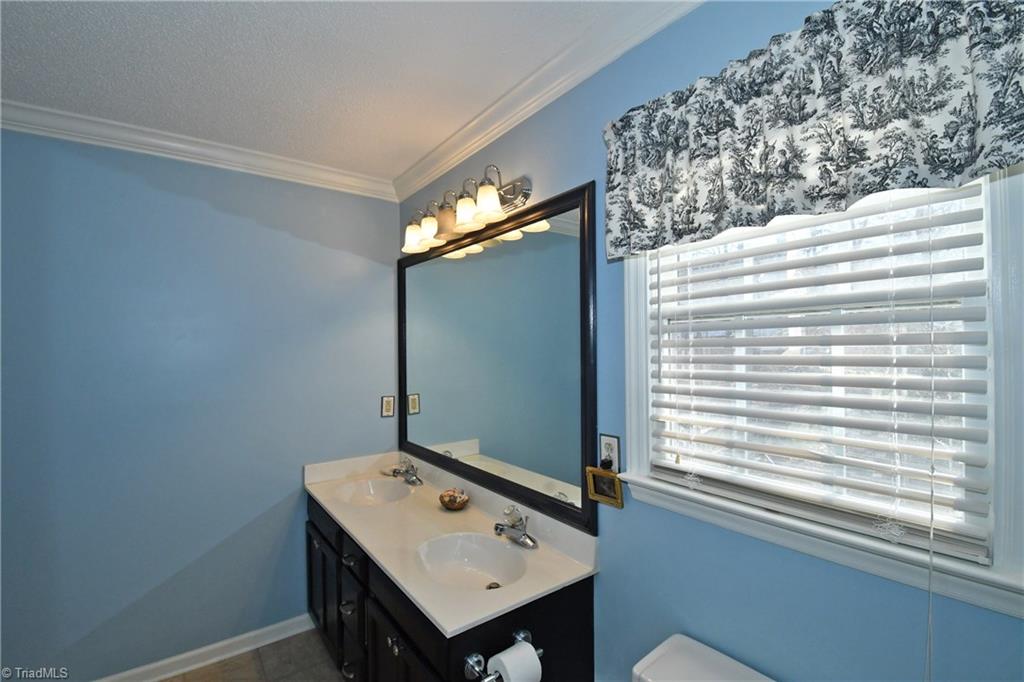 6310 Armsburg Road Clemmons, NC 27012 - Photo 15 of 22 Gallery Image 15