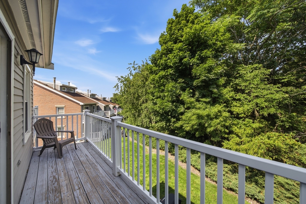 49 Breakwater Drive, Unit T10 Chelsea, MA 02150 - Photo 5 of 42