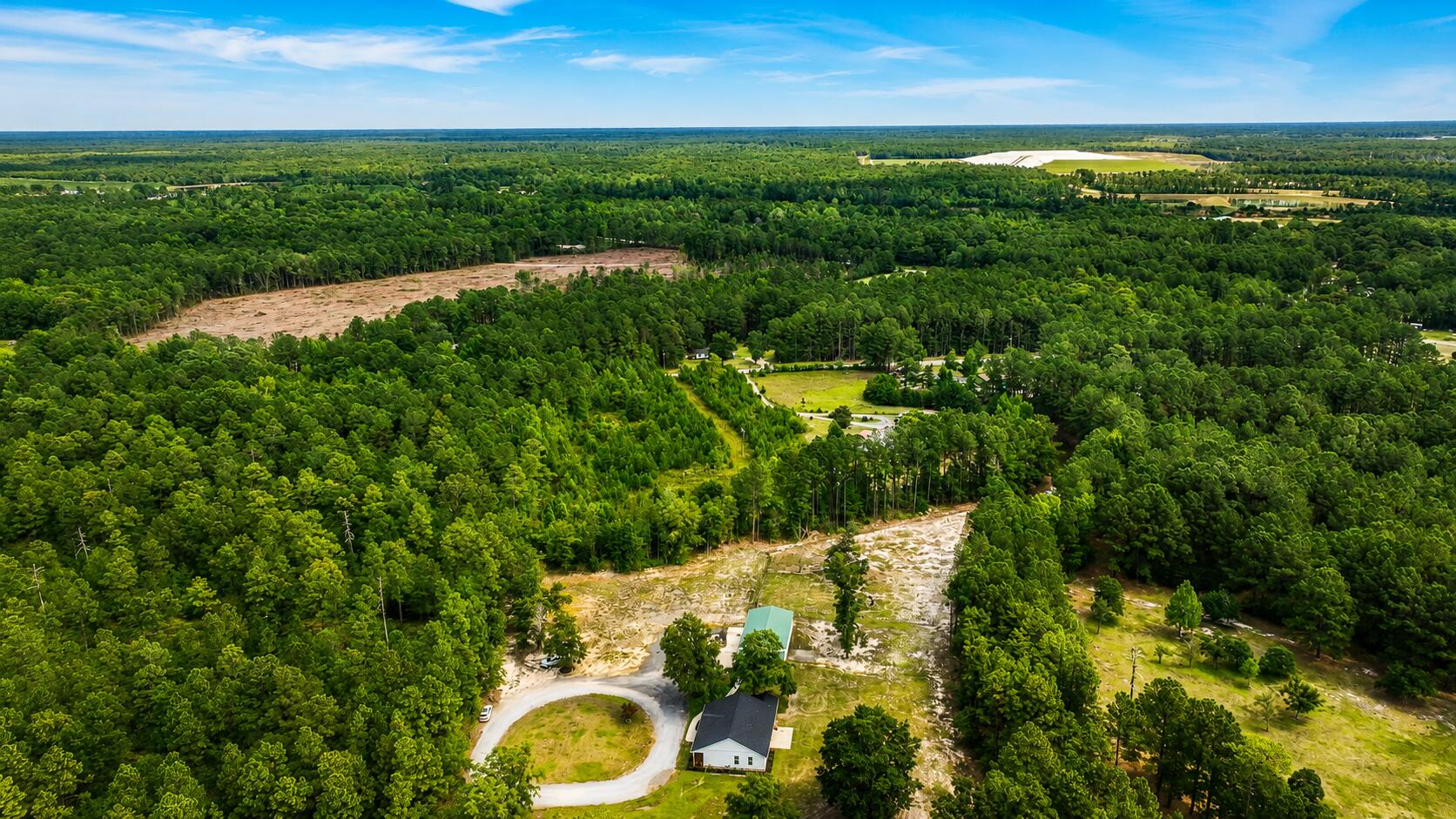 136 Thirteen Way Cross, SC 29436 - Photo 2 of 24 CD520E0B-4CEF-4F06-9B68-22E990485EBF